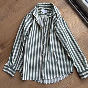 Yaitte Women’s Stripped Shirt sz S